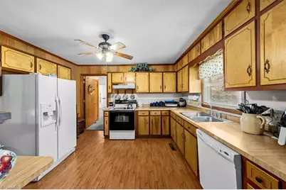 1048 Lindale Drive, Asheboro, NC 27205 - Photo 6