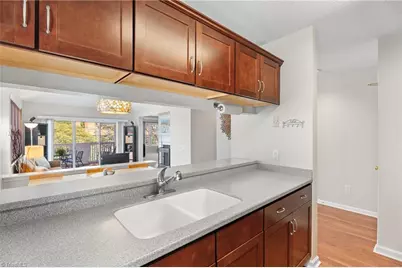 217 Oakwood Court, Winston-Salem, NC 27103 - Photo 10