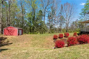 1381 Foster Payne Rd, Boomer, NC 28606 - Photo 42