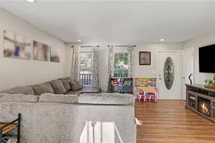 97 Red Bud Ln, Thomasville, NC 27360 - Photo 6