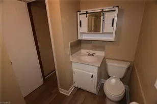 4053 Leo St, Winston-Salem, NC 27105 - Photo 10