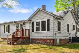 758 Harrison Crossroad Loop, Reidsville, NC 27320 - Photo 2