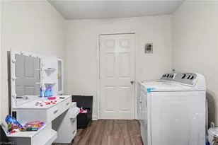 1958 Lakeview Rd, Asheboro, NC 27203 - Photo 8