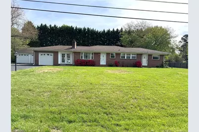 125 Townsend Ridge Drive, Winston-Salem, NC 27107 - Photo 1