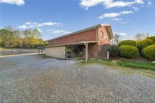 125 Woodhaven Rd, North Wilkesboro, NC 28659 - Photo 10
