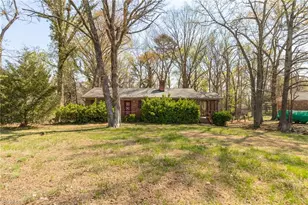 3420 Greenhill Dr, High Point, NC 27265 - Photo 2