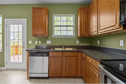 4143 Tarrant Trace Circle, High Point, NC 27265 - Photo 20