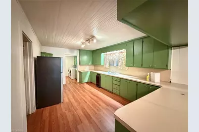 1210 Jackson Lake Road, High Point, NC 27263 - Photo 2