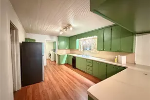 1210 Jackson Lake Rd, High Point, NC 27263 - Photo 2