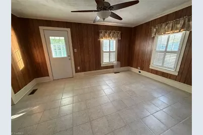 10033 Linwood Southmont Road, Lexington, NC 27292 - Photo 12