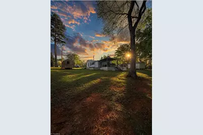 10033 Linwood Southmont Road, Lexington, NC 27292 - Photo 4