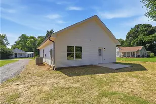 408 Dobson St, Kernersville, NC 27284 - Photo 24