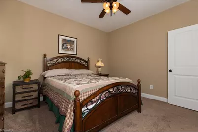 106 Breckenridge Drive, Thomasville, NC 27360 - Photo 32