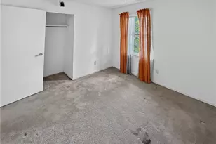 5401 Bayberry Ln, Greensboro, NC 27455 - Photo 10