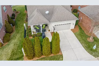 5584 Foxgate Circle, Winston-Salem, NC 27106 - Photo 42