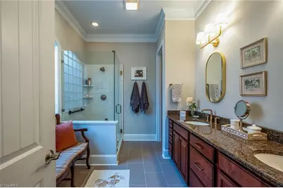 5584 Foxgate Circle, Winston-Salem, NC 27106 - Photo 18