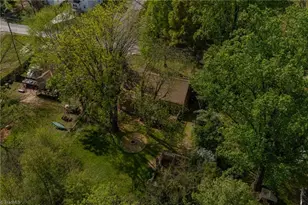 1615 Rankin Rd, Greensboro, NC 27405 - Photo 36