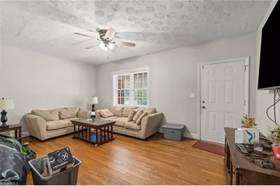 1615 Rankin Road, Greensboro, NC 27405 - Photo 8