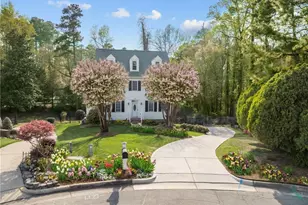 25 St Andrews Ct, Durham, NC 27707 - Photo 2