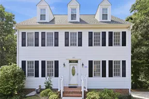 25 St Andrews Ct, Durham, NC 27707 - Photo 2