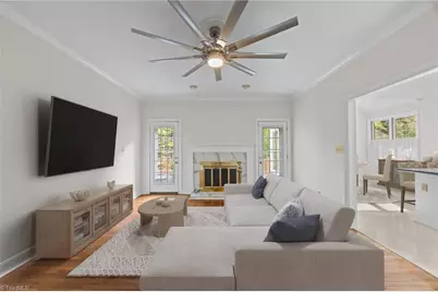 25 Saint Andrews Court, Durham, NC 27707 - Photo 4