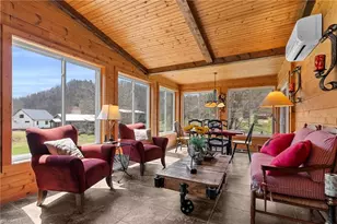 1044 Jackson Dr, Piney Creek, NC 28663 - Photo 8