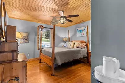 1044 Jackson Drive, Piney Creek, NC 28663 - Photo 16