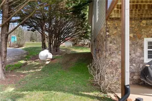 1044 Jackson Dr, Piney Creek, NC 28663 - Photo 44