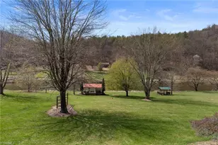 1044 Jackson Dr, Piney Creek, NC 28663 - Photo 42