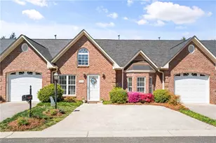 6165 Stadium Ridge Ct, Clemmons, NC 27012 - Photo 1