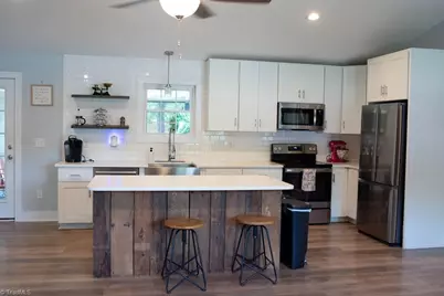 1066 Third Street, Mebane, NC 27302 - Photo 12