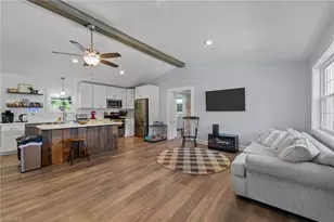 1066 Third St, Mebane, NC 27302 - Photo 4
