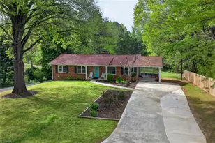 512 Croydon Ln, Winston-Salem, NC 27107 - Photo 1