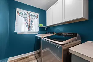 233 Rock Spring Dr, Reidsville, NC 27320 - Photo 14