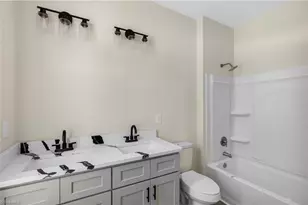 1701 Gavin Dr, High Point, NC 27260 - Photo 10