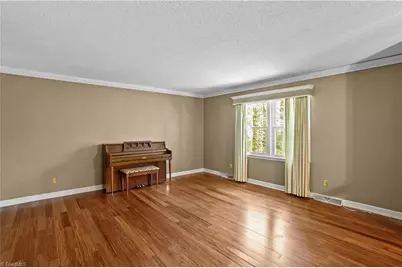 4325 Rosebriar Lane, Winston-Salem, NC 27106 - Photo 16