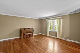 4325 Rosebriar Ln, Winston-Salem, NC 27106 - Photo 16