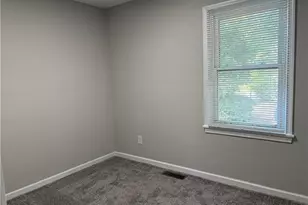 212 N 12th Ave, Mayodan, NC 27027 - Photo 12