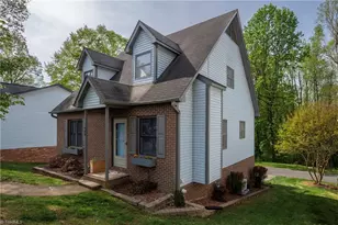 620 Lantern Ridge Dr, Winston-Salem, NC 27104 - Photo 2