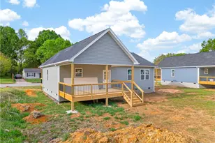 1703 Gavin Dr, High Point, NC 27260 - Photo 22