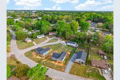 1703 Gavin Drive, High Point, NC 27260 - Photo 24