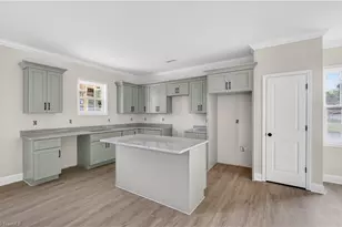 1703 Gavin Dr, High Point, NC 27260 - Photo 8