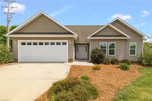 126 Applegate Ct, Mocksville, NC 27028 - Photo 1