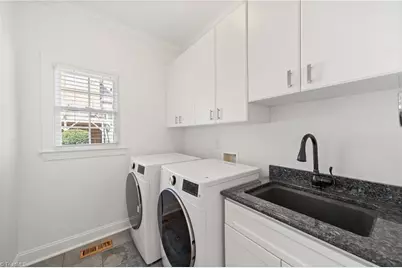 5112 Cedar Trail Place, Winston-Salem, NC 27104 - Photo 16