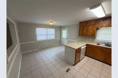 4111 Tulsa Drive, Greensboro, NC 27406 - Photo 10