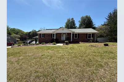 154 Applegate Road, Kernersville, NC 27284 - Photo 1
