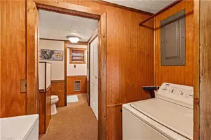 570 Lake Drive 9, Lexington, NC 27292 - Photo 18