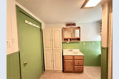 1210 Jackson Lake Road, High Point, NC 27263 - Photo 22