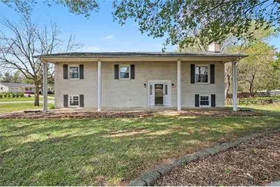 8140 Vance Road, Kernersville, NC 27284 - Photo 2