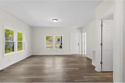 629 Lee Street, Eden, NC 27288 - Photo 4